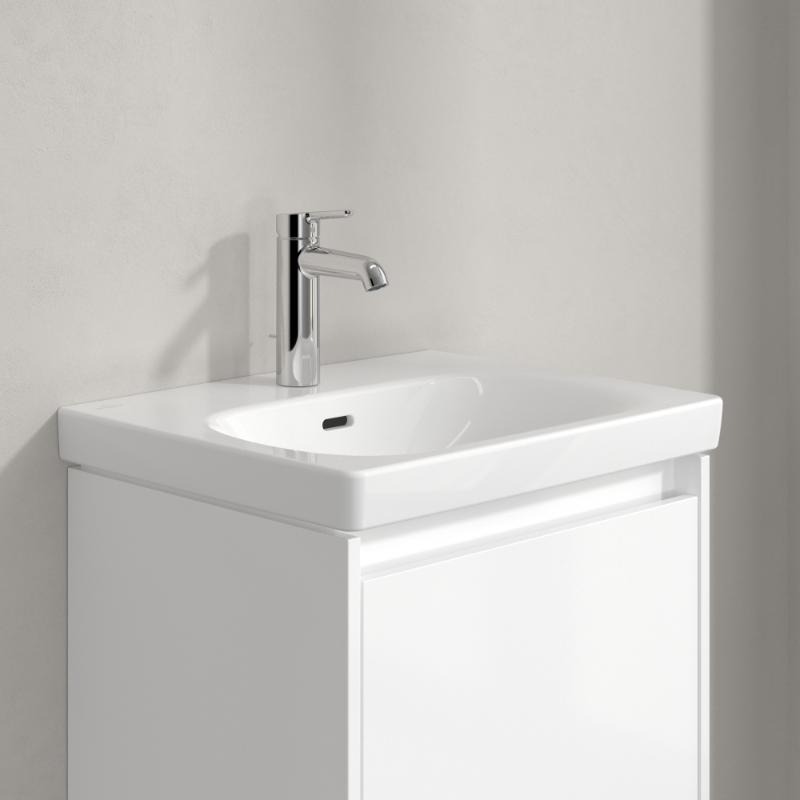Lavoar suspendat Villeroy&Boch Skyla 55 cm, CeramicPlus, alb alpin